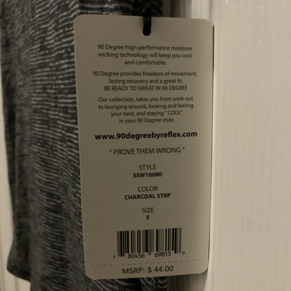 Light Athletic Top - Picture 4 of 4